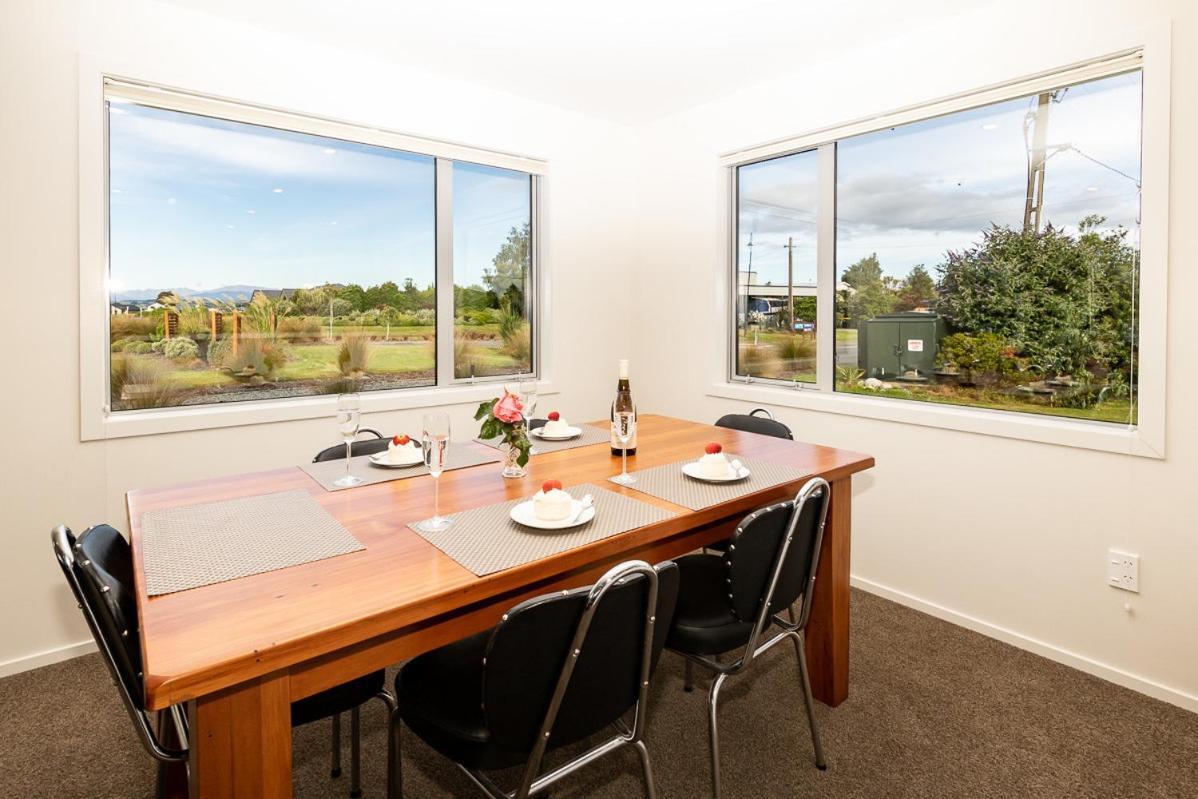 Poppa Pete'S - Te Anau Holiday Home Ngoại thất bức ảnh